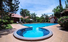Oyo 786 Bangsaray Village Resort